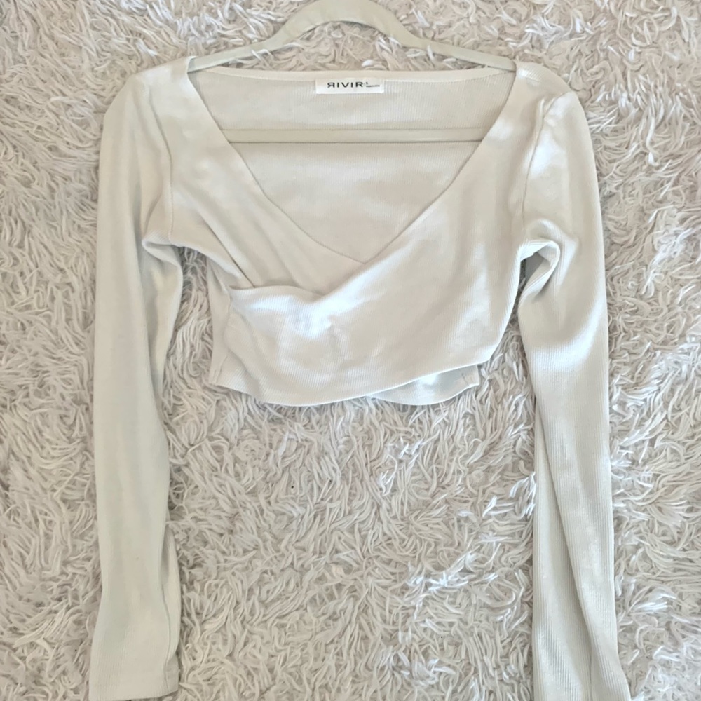RIVIR cross chest cropped white long sleeve